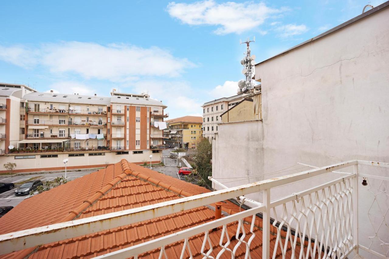 Apartament Ama Albenga Zewnętrze zdjęcie